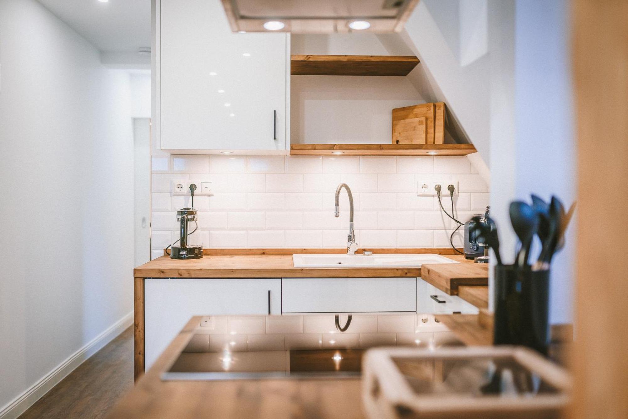 Sadebo 1 Bis 16 Gaeste In 3 Apartment *
